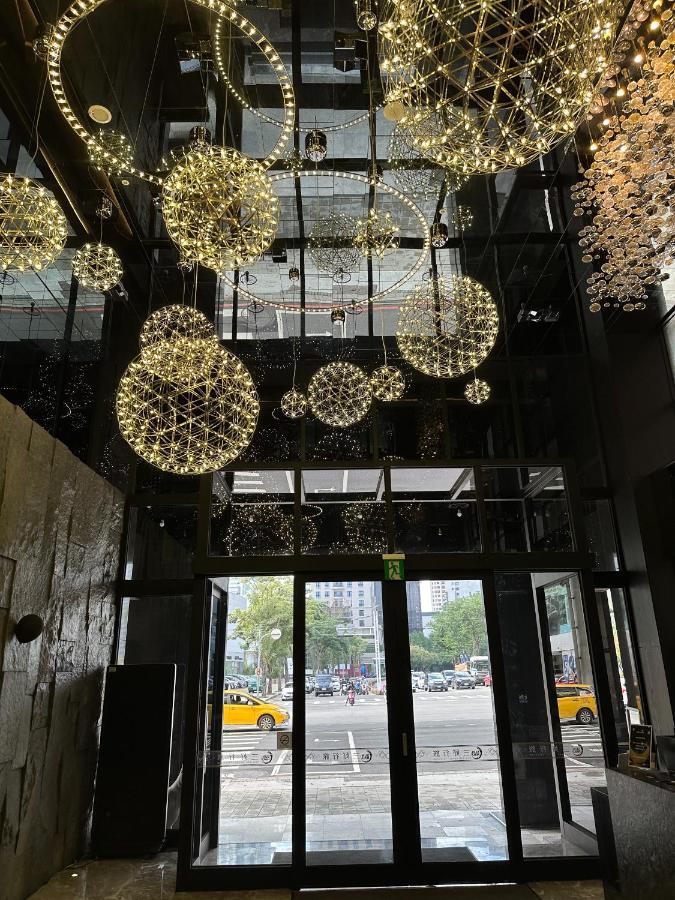 Sun Hao Hotel Taichung Buitenkant foto